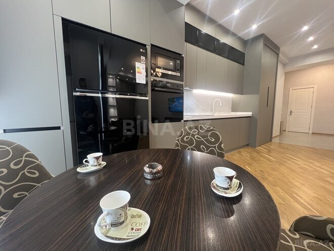 3-комн. новостройка - м. 28 мая - 103 м² (8)