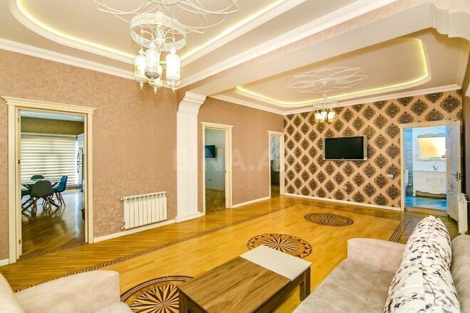 4-комн. новостройка - м. Сахил - 150 м² (26)