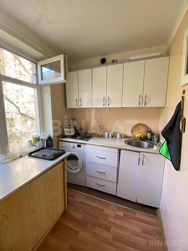 3 otaqlı köhnə tikili - İnşaatçılar m. - 65 m² (15)