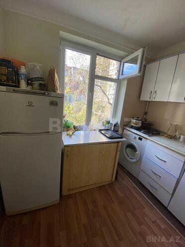 3 otaqlı köhnə tikili - İnşaatçılar m. - 65 m² (8)
