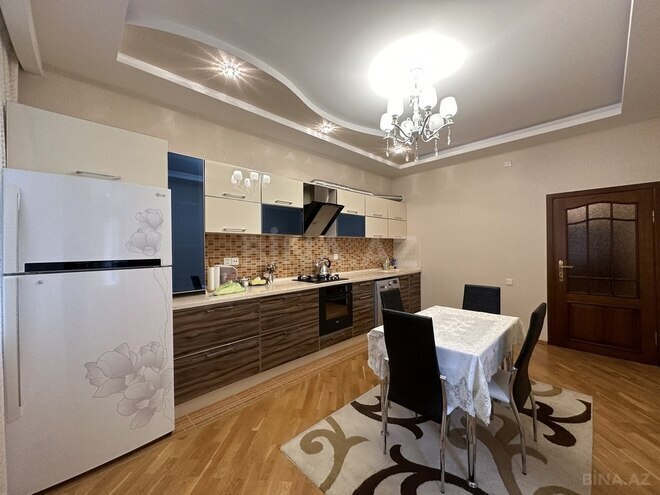 3 otaqlı yeni tikili - 28 May m. - 100 m² (8)