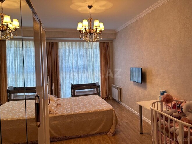 3 otaqlı yeni tikili - 28 May m. - 115 m² (1)