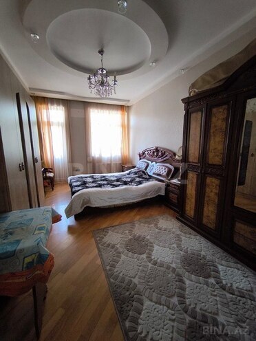 4-комн. новостройка - м. 8 ноября - 145 м² (13)