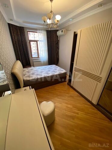 3 otaqlı yeni tikili - Şah İsmayıl Xətai m. - 148 m² (25)