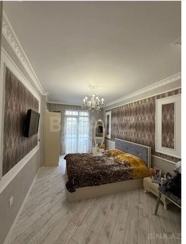 3 otaqlı köhnə tikili - 9-cu mikrorayon q. - 90 m² (2)