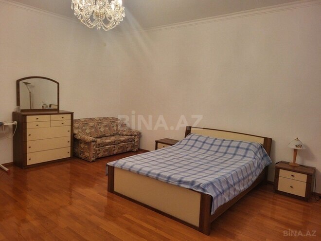 4-комн. новостройка - м. 28 мая - 150 м² (9)