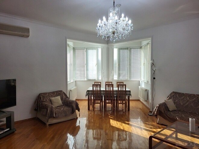 4-комн. новостройка - м. 28 мая - 150 м² (4)