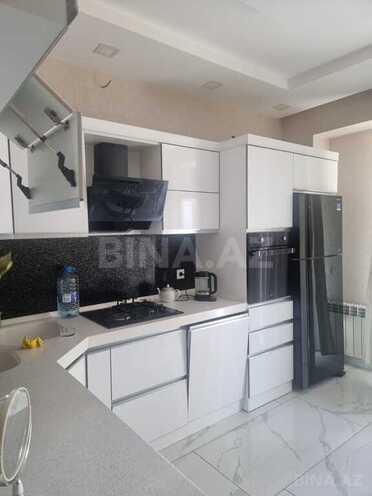 3-комн. новостройка - м. 8 ноября - 145 м² (6)