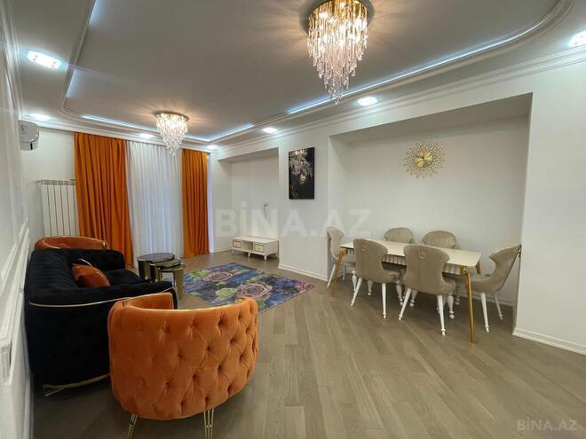 3-комн. новостройка - м. 8 ноября - 145 м² (3)