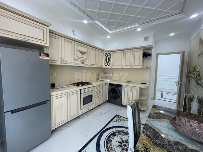 3-комн. новостройка - м. 8 ноября - 145 м² (9)