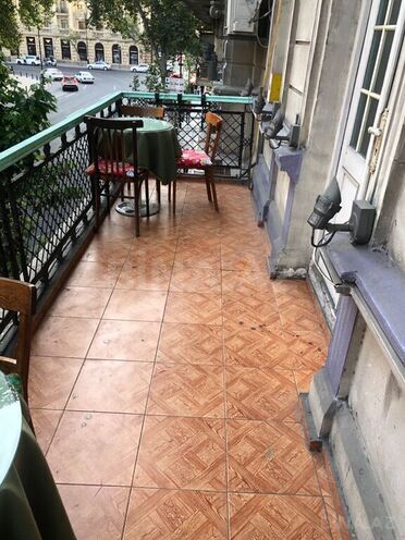 5 otaqlı köhnə tikili - Sahil m. - 120 m² (24)