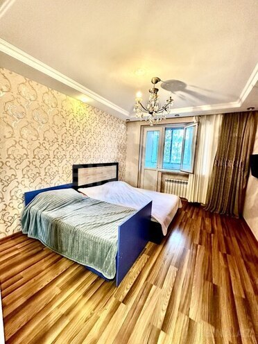 2-комн. вторичка - м. Кара Караев - 55 м² (2)