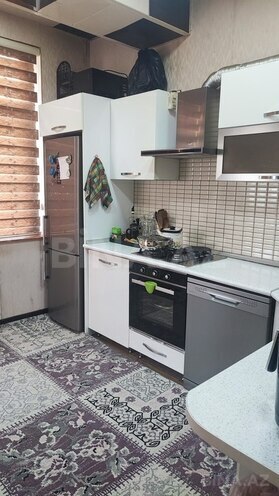 3-комн. вторичка - м. Ази Асланов - 90 м² (1)