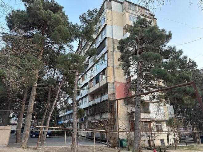 3 otaqlı köhnə tikili - Bakıxanov q. - 65 m² (1)