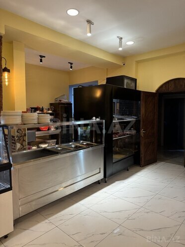 Obyekt - İnşaatçılar m. - 240 m² (10)