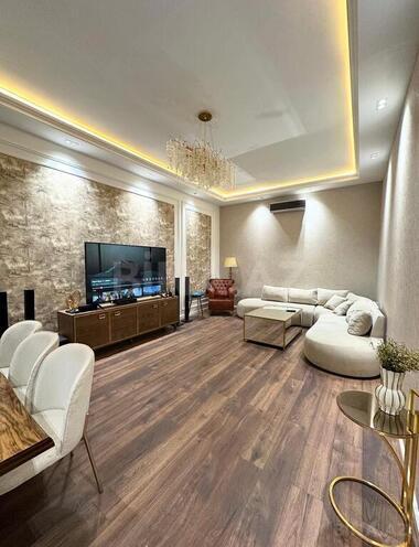 9 otaqlı həyət evi/bağ evi - Nəsimi m. - 300 m² (3)