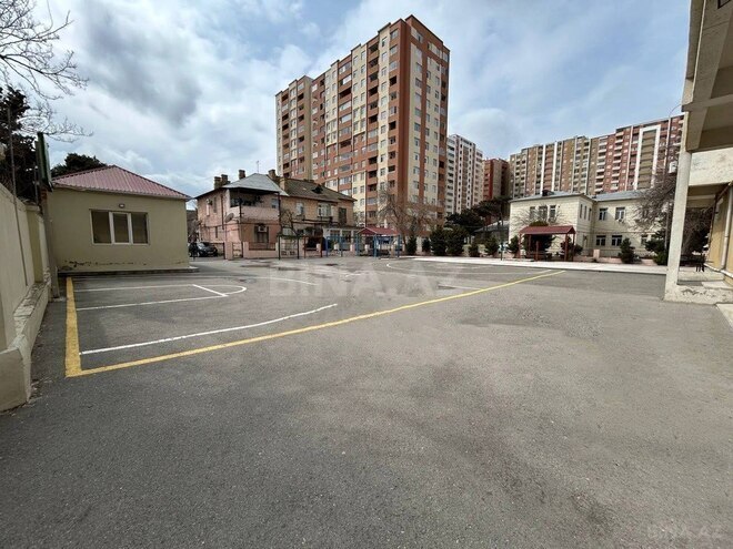 3 otaqlı yeni tikili - Qara Qarayev m. - 135 m² (14)