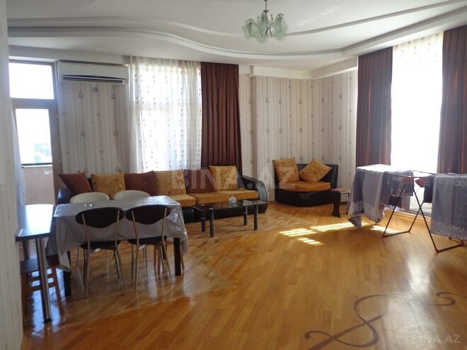 3-комн. новостройка - м. 28 мая - 120 м² (4)