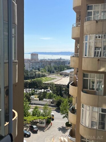 3-комн. новостройка - м. Ази Асланов - 104 м² (19)