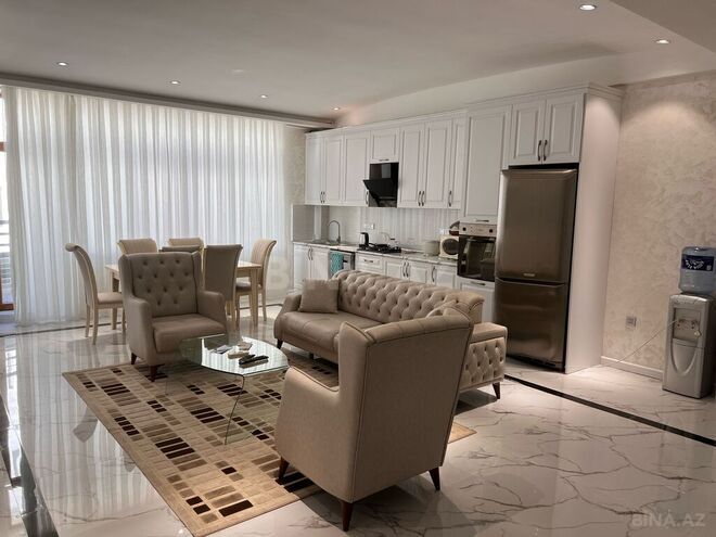5 otaqlı yeni tikili - 28 May m. - 200 m² (1)