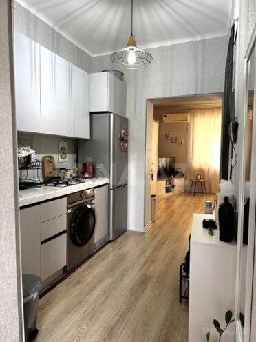2 otaqlı köhnə tikili - 28 May m. - 52 m² (4)
