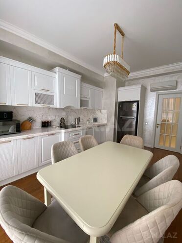 3 otaqlı yeni tikili - Ağ şəhər q. - 142 m² (14)