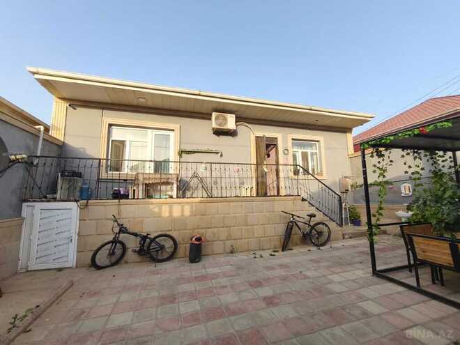 3 otaqlı həyət evi/bağ evi - Qaraçuxur q. - 100 m² (1)