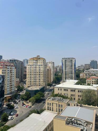 4-комн. новостройка - м. 28 мая - 200 м² (25)