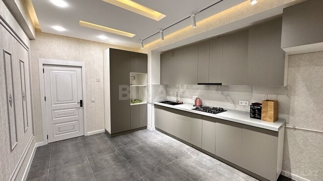 3-комн. новостройка - м. Кара Караев - 144 м² (22)