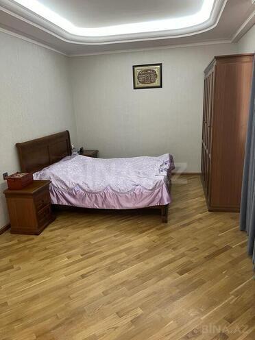 3-комн. новостройка - м. 28 мая - 154 м² (25)