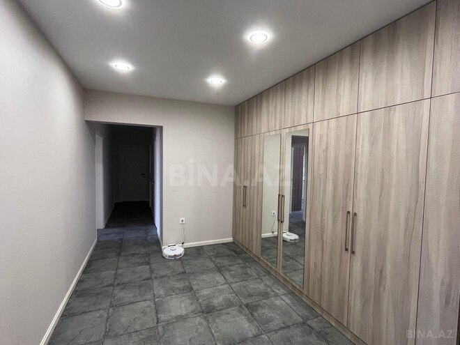 3-комн. новостройка - м. 8 ноября - 136 м² (18)