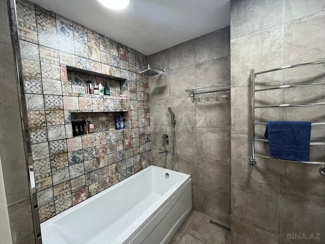 3-комн. новостройка - м. 8 ноября - 136 м² (9)
