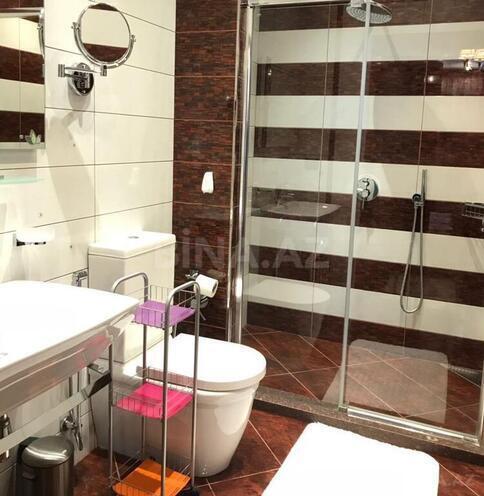 4-комн. новостройка - м. 28 мая - 200 м² (25)