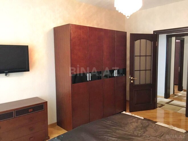 4-комн. новостройка - м. 28 мая - 200 м² (9)