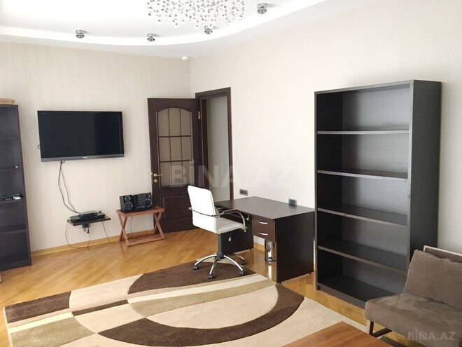 4-комн. новостройка - м. 28 мая - 200 м² (6)