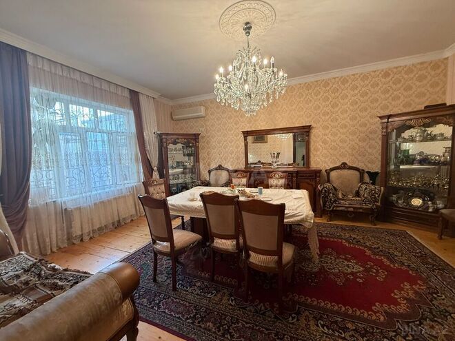 5-комн. дом/дача - пос. Ахмедлы - 200 м² (16)