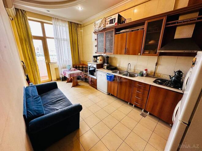 3-комн. новостройка - м. 28 мая - 117 м² (16)