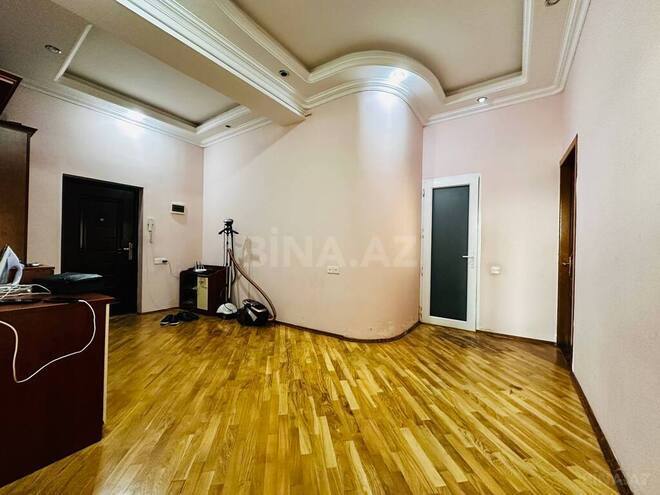 3-комн. новостройка - м. 28 мая - 117 м² (12)