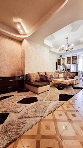3-комн. новостройка - м. 20 января - 70 м² (1)