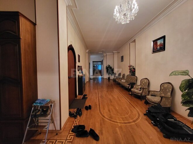 10-комн. офис - м. 28 мая - 740 м² (21)