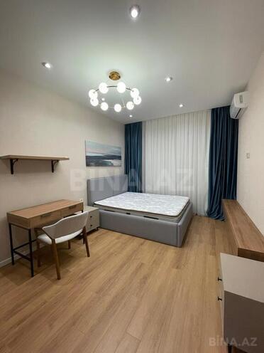 3-комн. новостройка - м. 8 ноября - 147 м² (25)