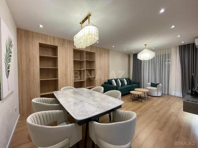 3-комн. новостройка - м. 8 ноября - 147 м² (2)