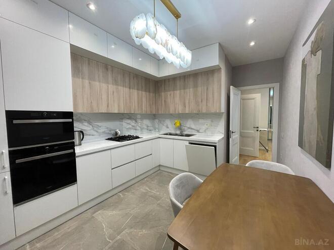 3-комн. новостройка - м. 8 ноября - 147 м² (14)