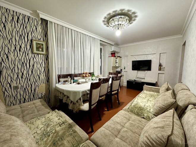 2-комн. вторичка - м. Кара Караев - 55 м² (1)