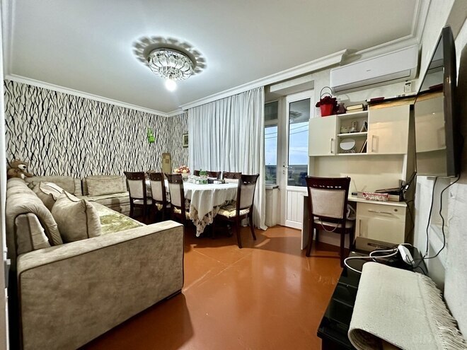2-комн. вторичка - м. Кара Караев - 55 м² (2)