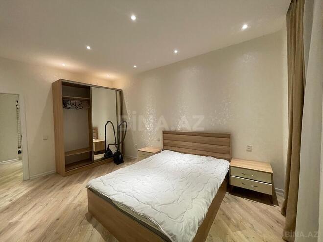 3-комн. новостройка - м. 8 ноября - 145 м² (23)