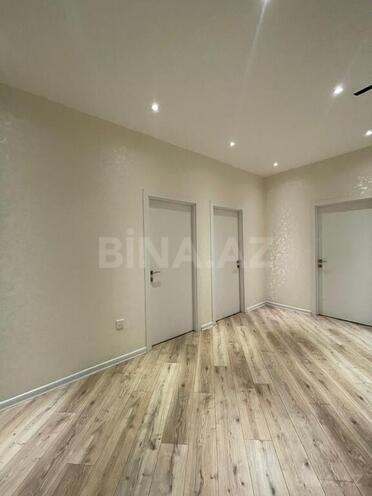3-комн. новостройка - м. 8 ноября - 145 м² (13)