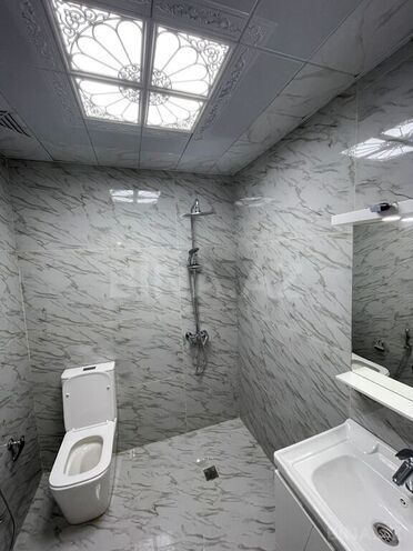 3-комн. новостройка - м. 28 мая - 80 м² (7)
