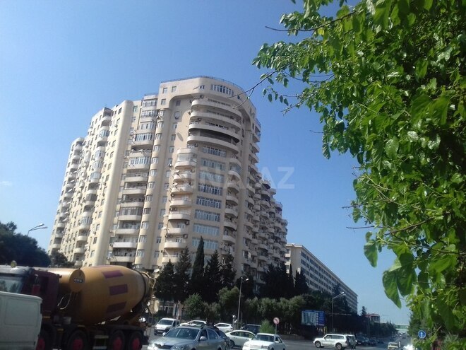 3-комн. новостройка - м. Азадлыг проспекти - 147 м² (2)