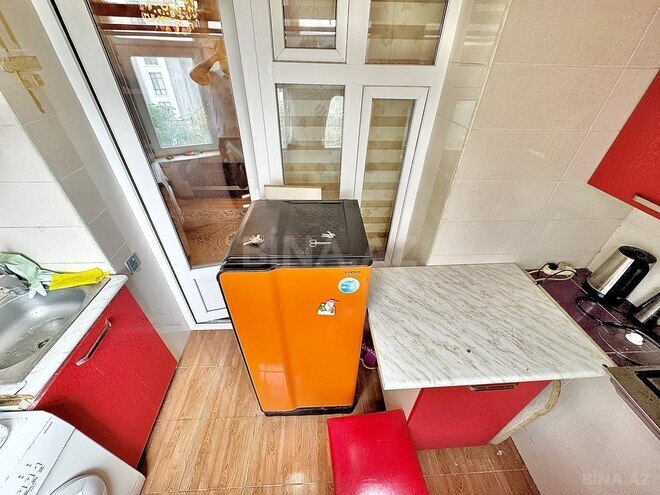1-комн. вторичка - м. Кара Караев - 35 м² (3)